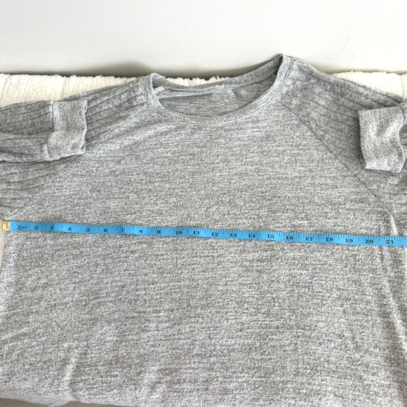 Women's Gray Size XL Tunic Sweater Pullover Long Sleeve Casual Outdoors Weather - Picture 7 of 11